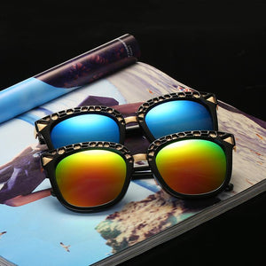 Square Metal Trim Modern Glam Sunglasses - Mix Colors