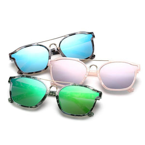 Vintage Women's Round Cut Out Sunglasses - Mix Colors