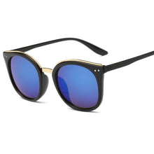 Load image into Gallery viewer, Classic Matte Tortoise Horn Rimmed Dark Lens 80s Style Sunglasses - Mix Colors