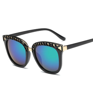 Square Metal Trim Modern Glam Sunglasses - Mix Colors