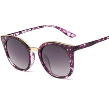 Load image into Gallery viewer, Classic Matte Tortoise Horn Rimmed Dark Lens 80s Style Sunglasses - Mix Colors