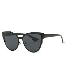 Load image into Gallery viewer, Fashion Design Sunglasses - Mix Colors