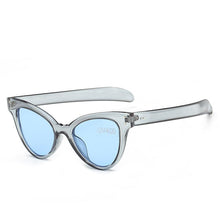 Load image into Gallery viewer, Vintage High Pointed Tip Cat Eye Sunnies - Mix Colors