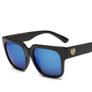 Square Keyhole Bridge Studded Laid Back Sunglasses - Mix Colors