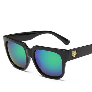 Square Keyhole Bridge Studded Laid Back Sunglasses - Mix Colors