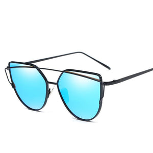 Exaggerated Cat Eye Sunglasses - Mix Colors