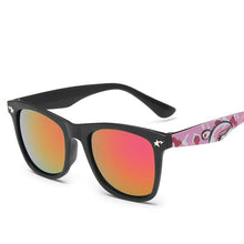 Load image into Gallery viewer, Fresh Squared Off Flat Top Stylish Street Scene Shades Sunglasses - Mix Colors